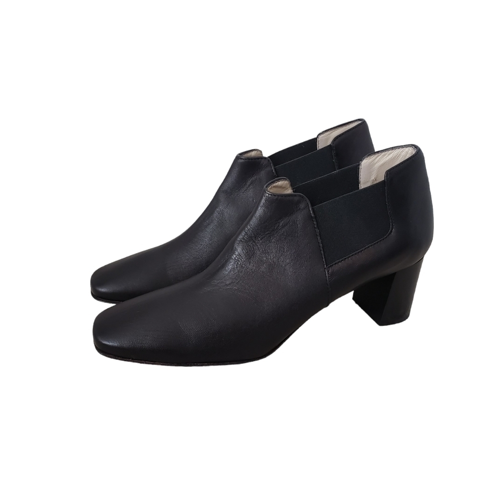 AMALFI by Rangoni Leather Square Toe Heeled Chelsea Boots Narrow Fit